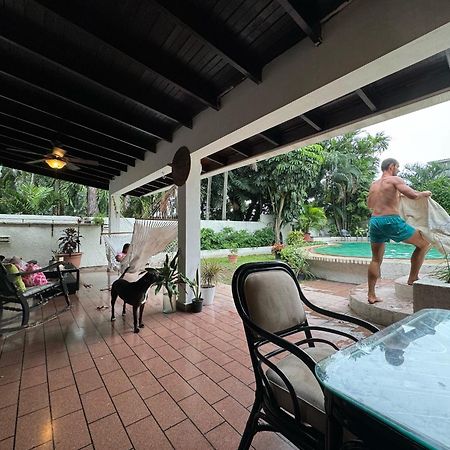 Duplexu Panama Homestay Exteriör bild